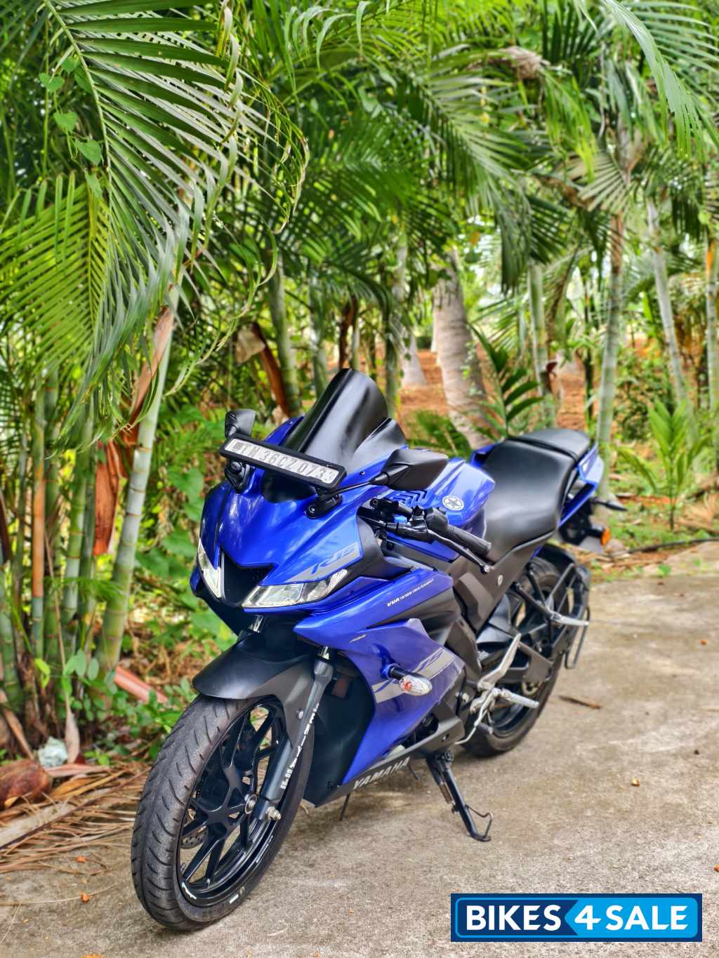 Yamaha R15 V4