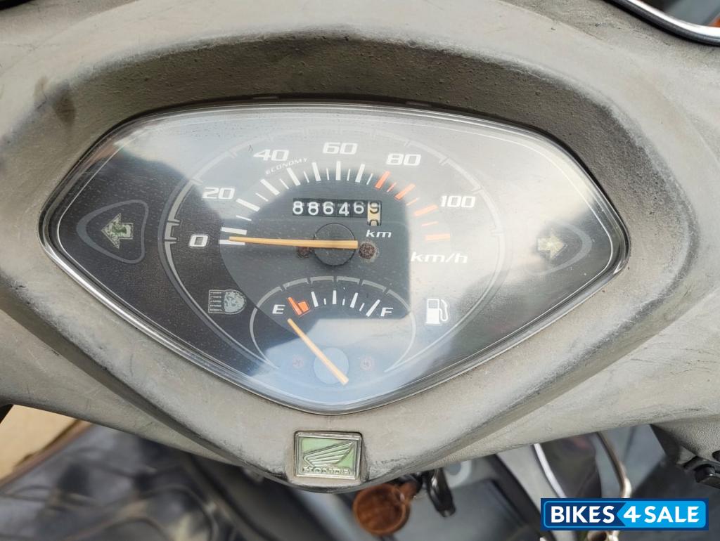 Grey Honda Activa