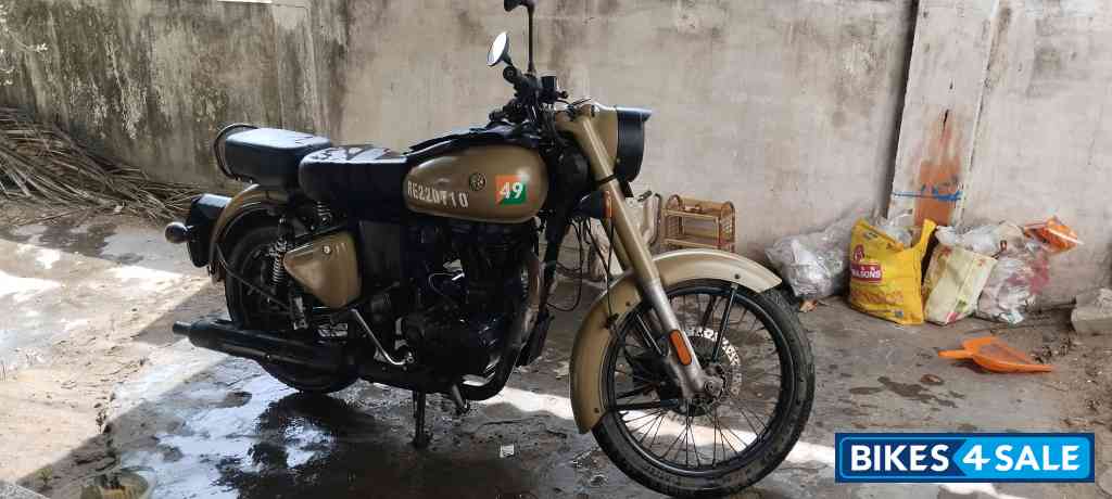 Desert Strome Royal Enfield Classic 350 Dual Channel BS6