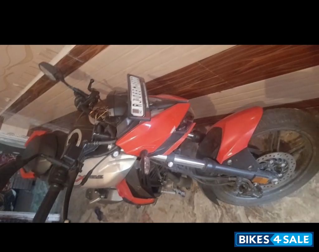 Red Hero Xtreme 125R