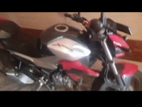 Red Hero Xtreme 125R