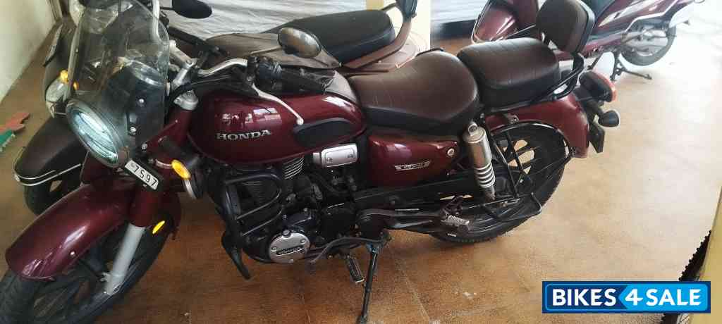Honda CB350 DLX Pro
