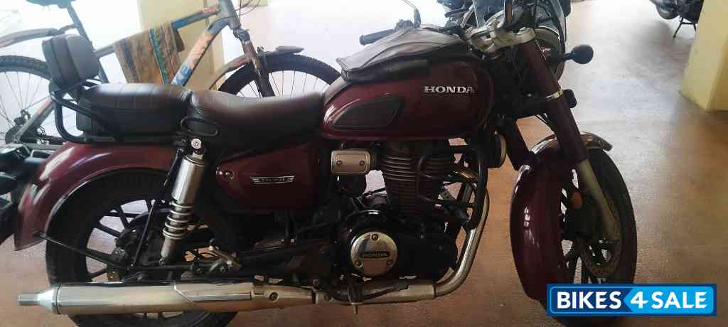 Honda CB350 DLX Pro