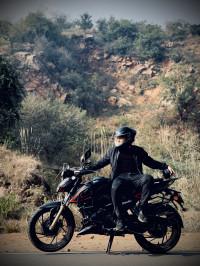 Black & Red TVS Apache RTR 200 4V 2020