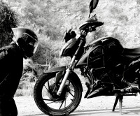Black & Red TVS Apache RTR 200 4V 2020