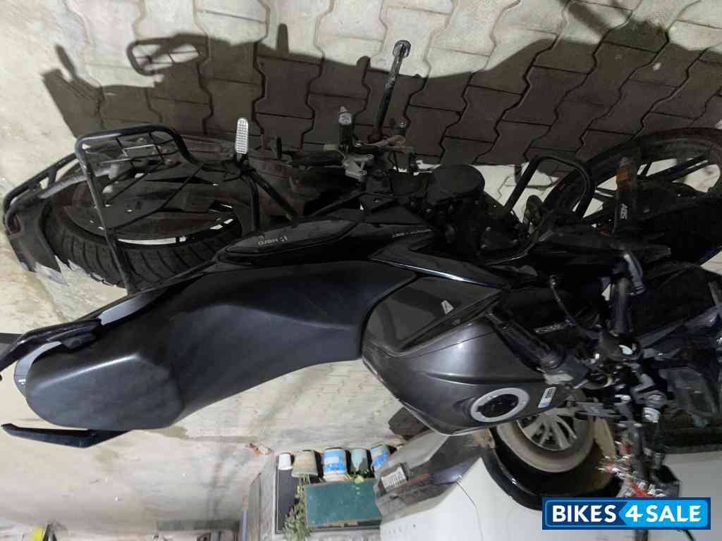 Hero Xtreme 125R Dual Channel ABS Hero Xtreme 125R Dual Channel ABS