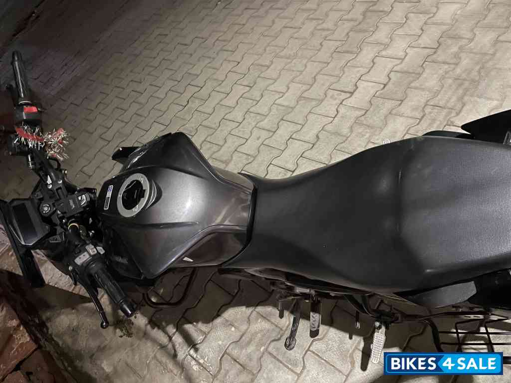 Hero Xtreme 125R Dual Channel ABS Hero Xtreme 125R Dual Channel ABS