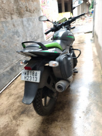 Bajaj Pulsar 125 Neon BS6