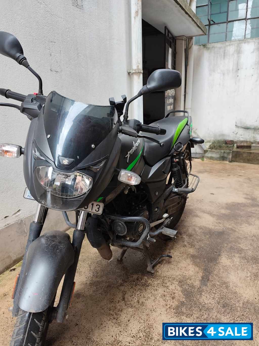 Bajaj Pulsar 125 Neon BS6