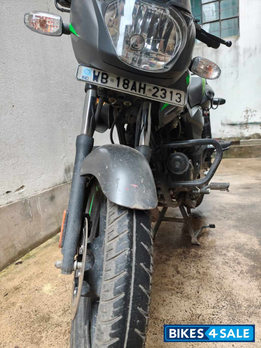 Bajaj Pulsar 125 Neon BS6