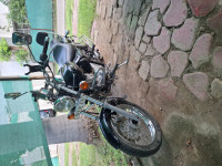 Bajaj Avenger 220 DTS-i