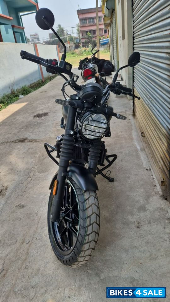 Shadow Ash Green Royal Enfield Guerrilla Shadow Ash Green Royal Enfield Guerrilla
