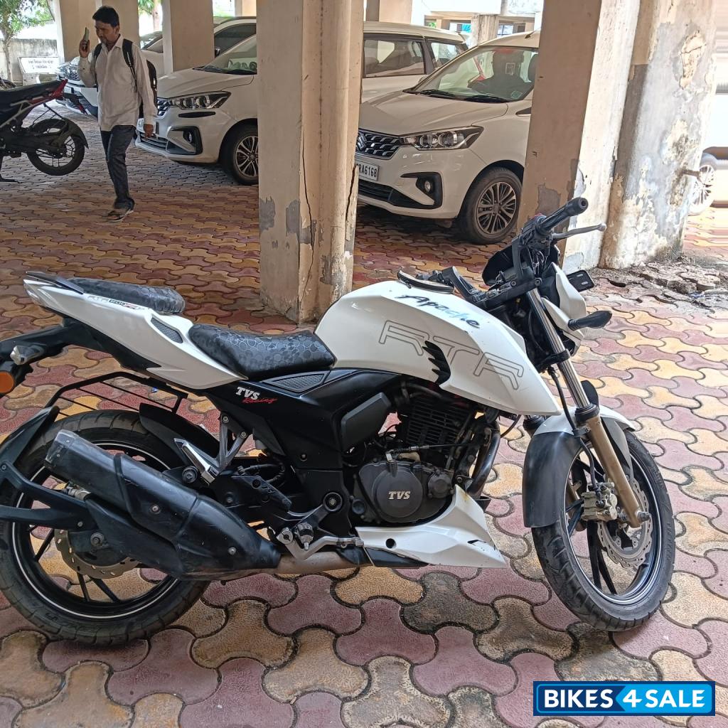 TVS Apache RTR 200 Fi 4V