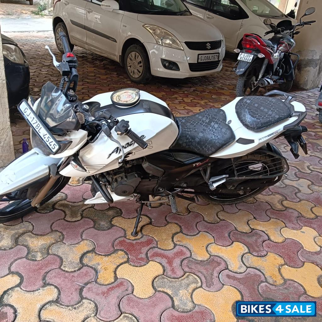 TVS Apache RTR 200 Fi 4V