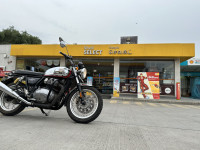 Chrome Red Royal Enfield Interceptor 650 Twin