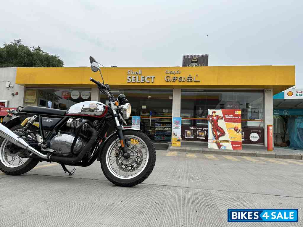 Chrome Red Royal Enfield Interceptor 650 Twin Chrome Red Royal Enfield Interceptor 650 Twin