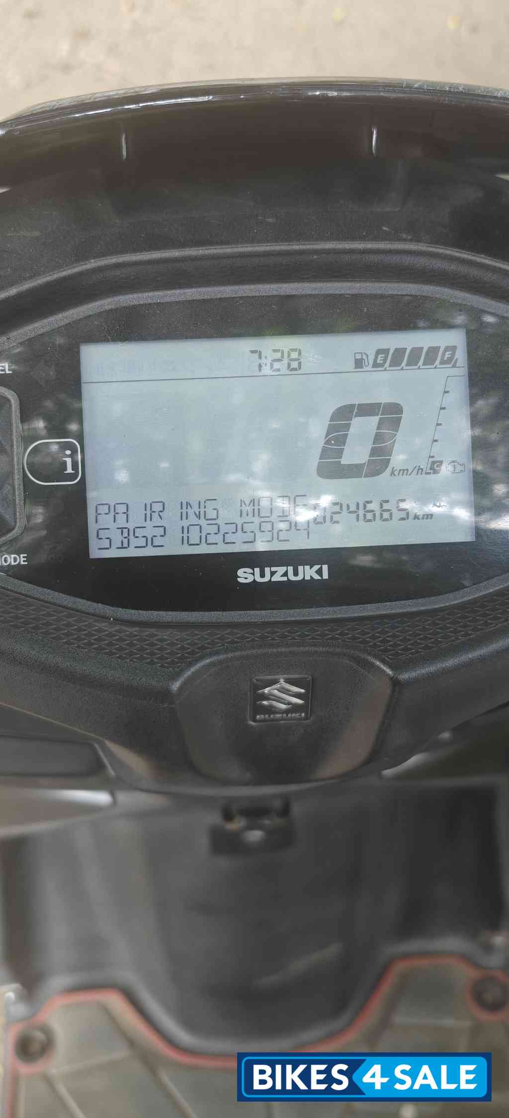 Mat/black Suzuki Avenis 125 Standard Edition