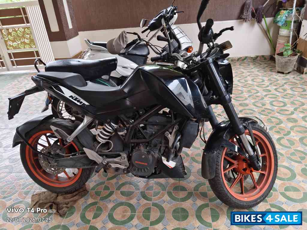 KTM Duke 200