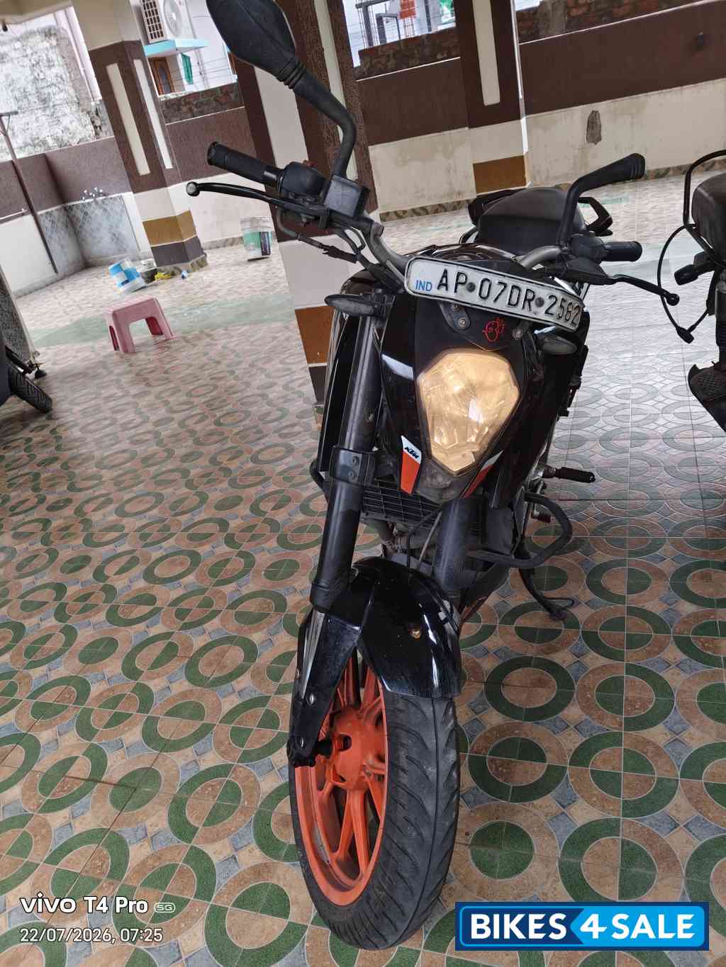 KTM Duke 200