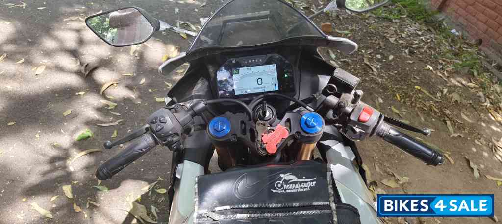 Yamaha R15M