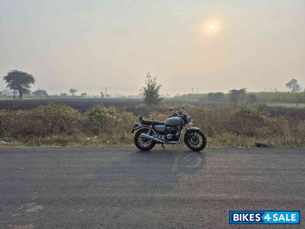 Honda Hness CB350 DLX Pro 2025
