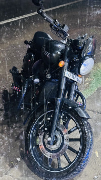 Jawa 42 Dual Channel ABS AllStar Black 2022 Model