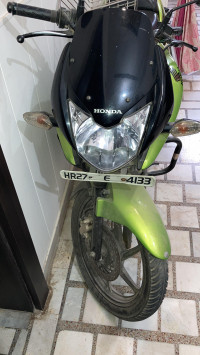 C Palm Green Honda CBF Stunner