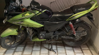 C Palm Green Honda CBF Stunner