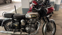 Royal Enfield Classic 500