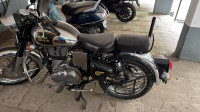 Royal Enfield Classic 500