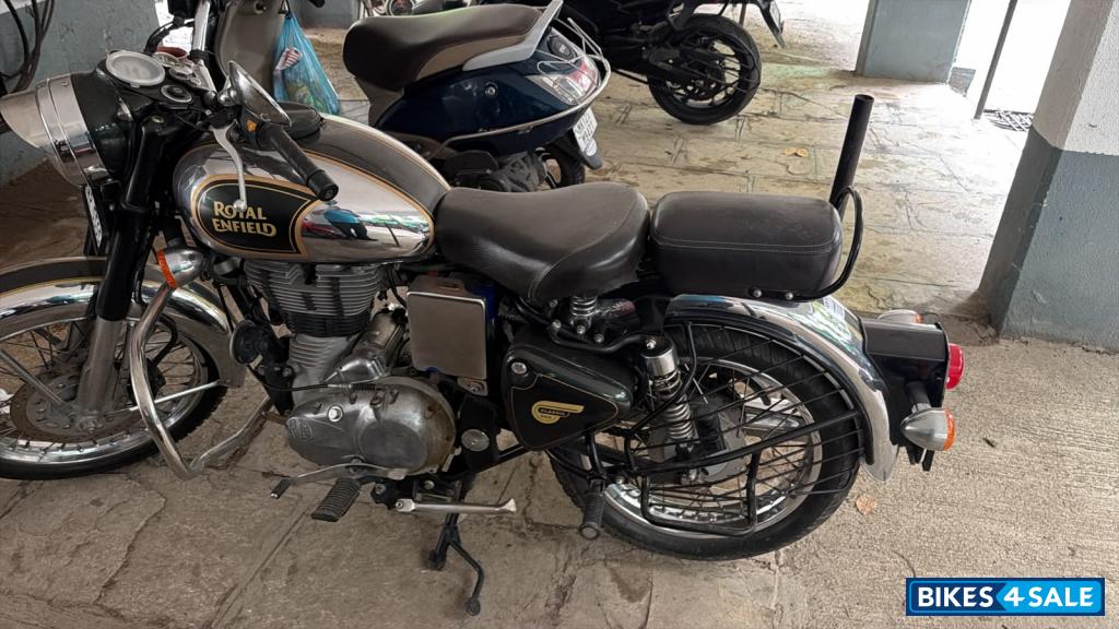 Royal Enfield Classic 500 Royal Enfield Classic 500