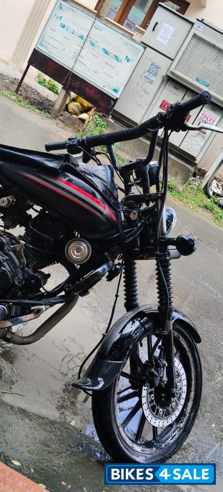 Bajaj Avenger Street 220