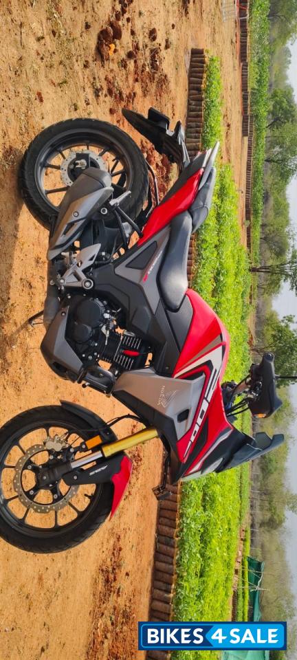 Honda CB200X
