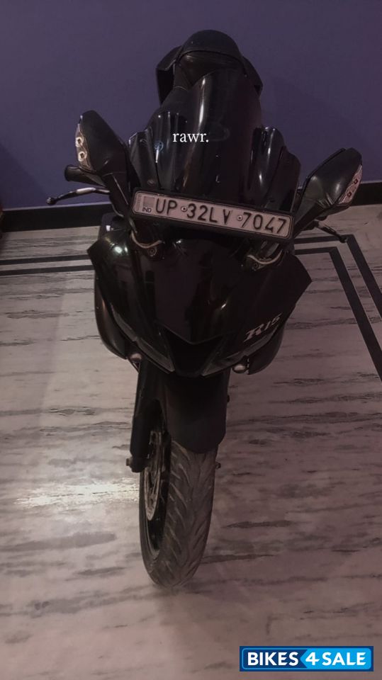 Knight Black Yamaha YZF R15 S V3.0 Knight Black Yamaha YZF R15 S V3.0
