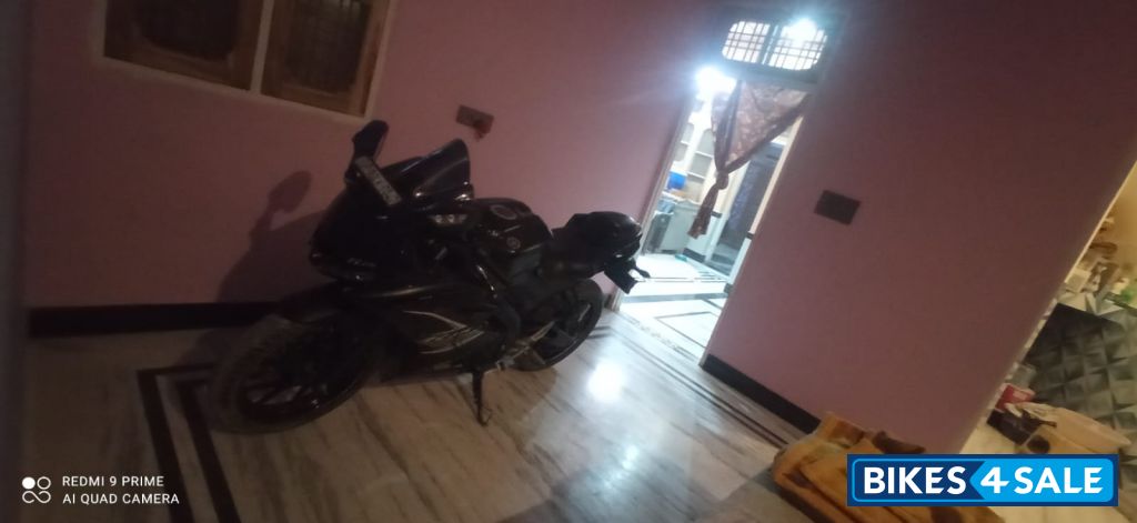 Knight Black Yamaha YZF R15 S V3.0 Knight Black Yamaha YZF R15 S V3.0
