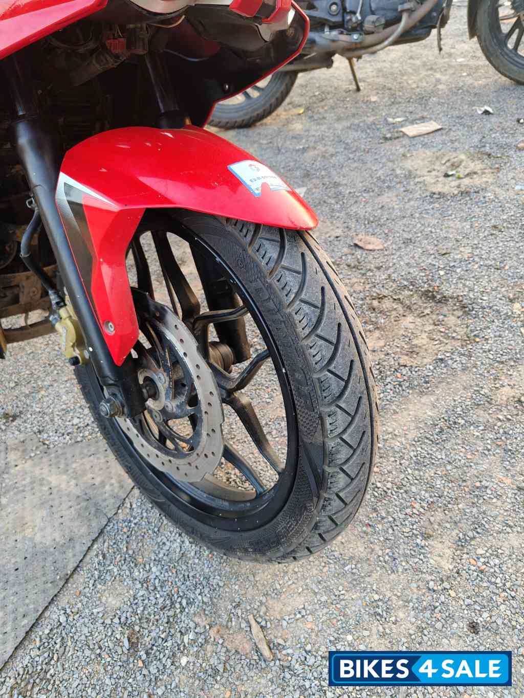 Red Bajaj Pulsar RS 200 Red Bajaj Pulsar RS 200