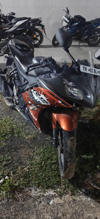 Yamaha YZF R15 V2
