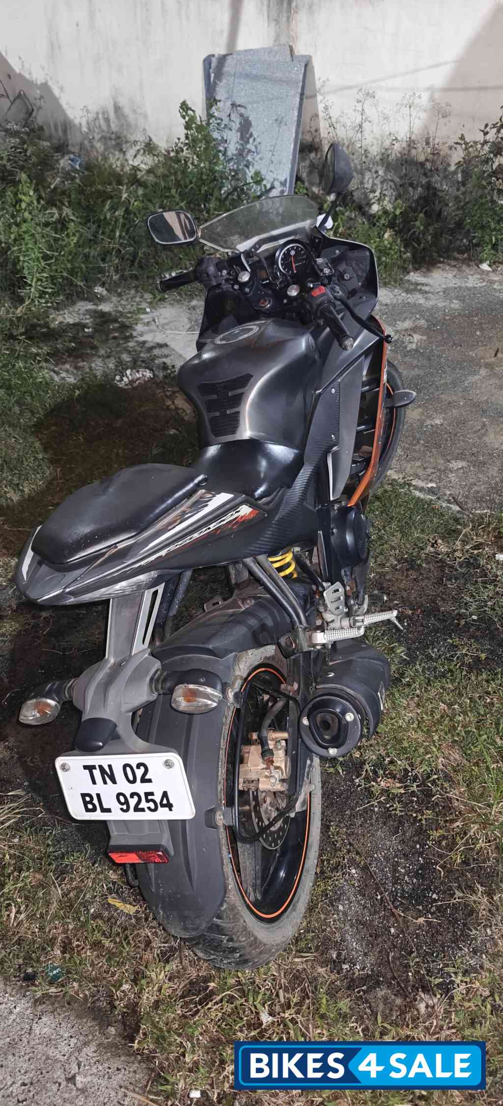 Yamaha YZF R15 V2 Yamaha YZF R15 V2