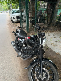 Black And Red Bajaj Avenger Street 220