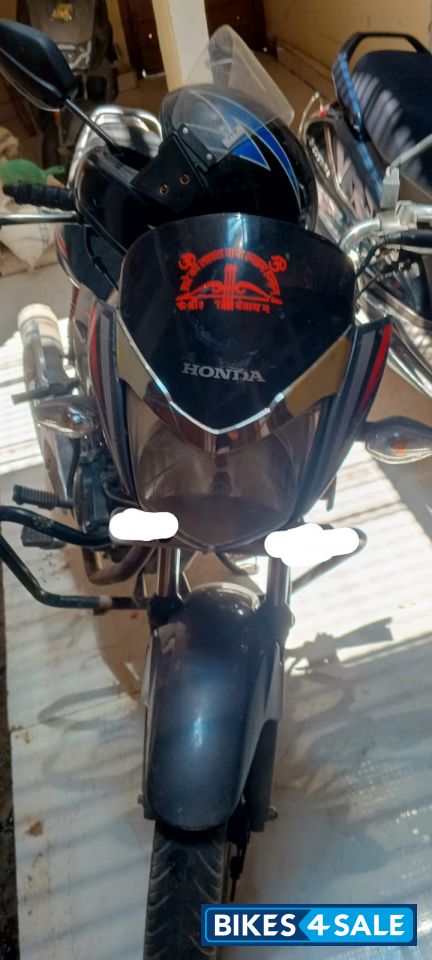 Grey Honda CB Shine Grey Honda CB Shine