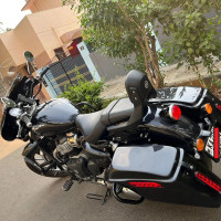 Royal Enfield Super Meteor 650