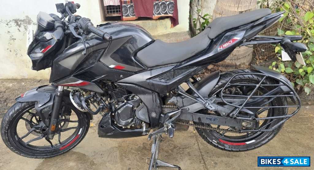 Bajaj Pulsar N160 Bajaj Pulsar N160
