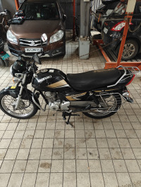 Black Suzuki Heat