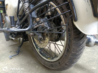 White Royal Enfield Classic 350