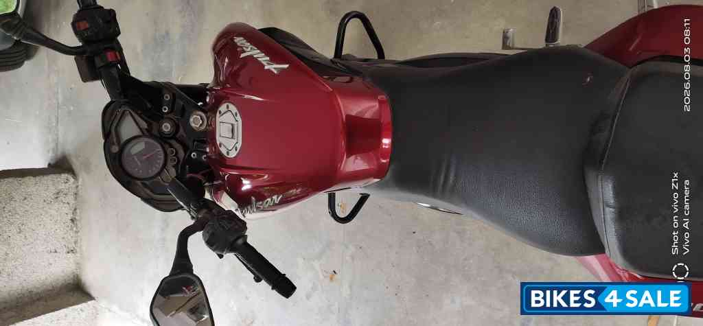 Bajaj Pulsar 200 NS