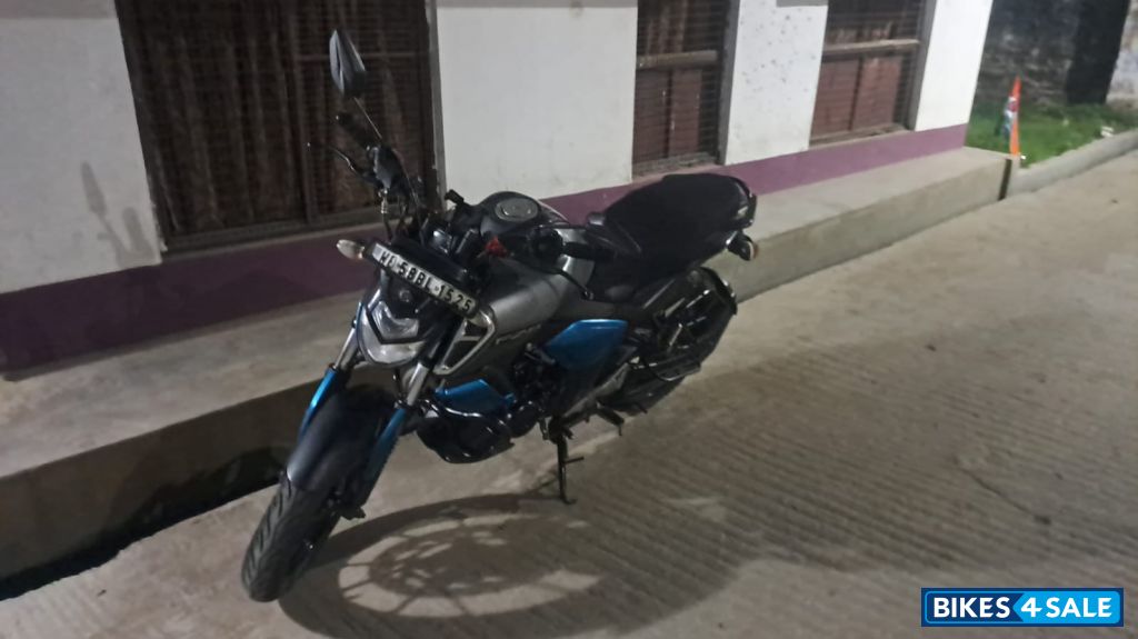 Grey And Sea Green Yamaha FZ FI V3 BS6