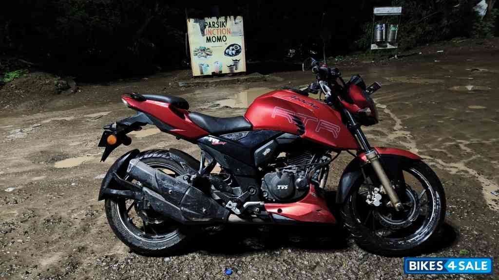TVS RTR
