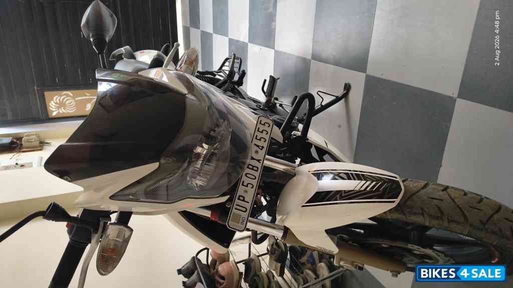 TVS Apache RTR 180 BS6