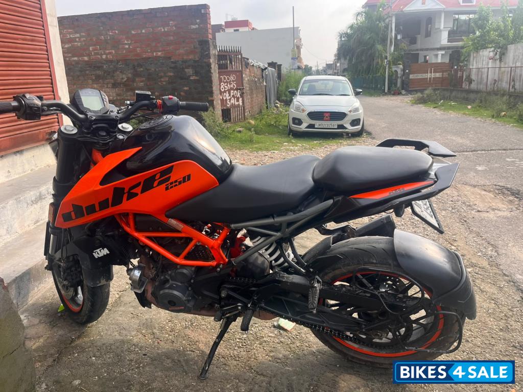 KTM Duke 250 2022 KTM Duke 250 2022