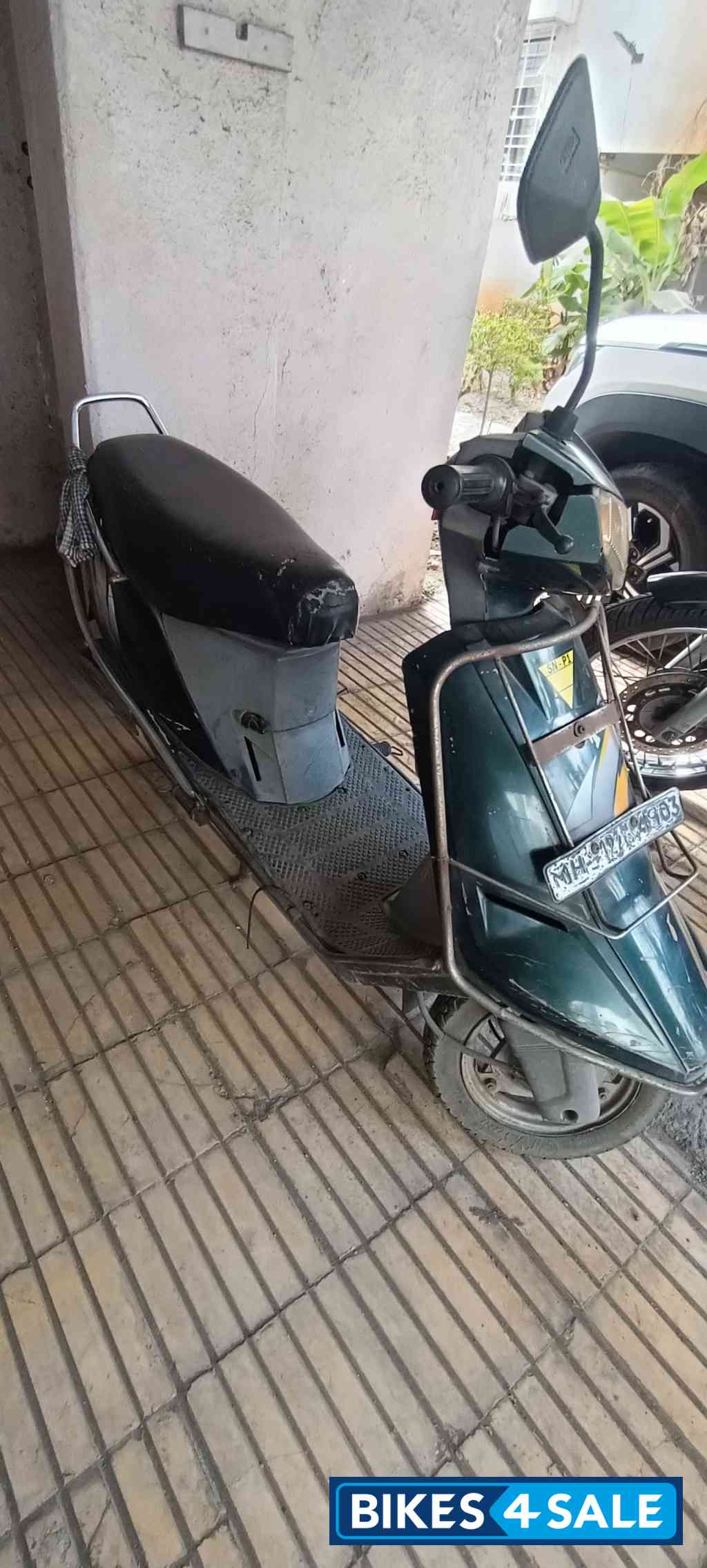 TVS Scooty ES